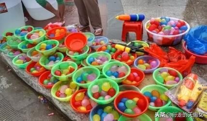 欢乐的泼水节鸟语花香,泼水节溢出的欢乐