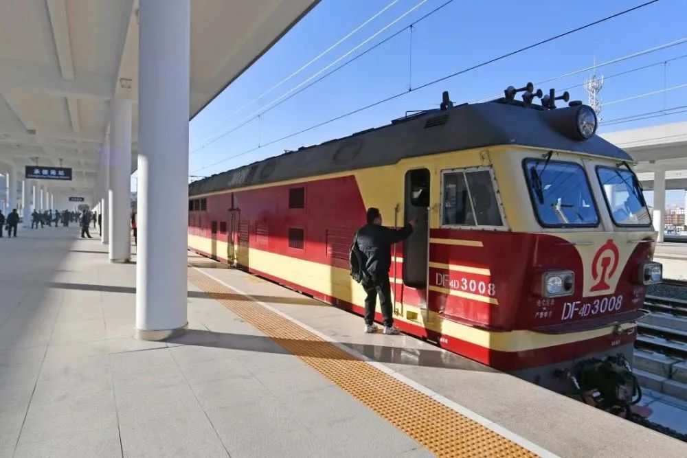 京沈高铁首趟检测列车发车！从沈阳到北京，2.5小时足够了