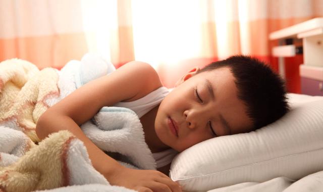 多动症孩子怎么办法让他安静,多动症儿童如何快速冷静