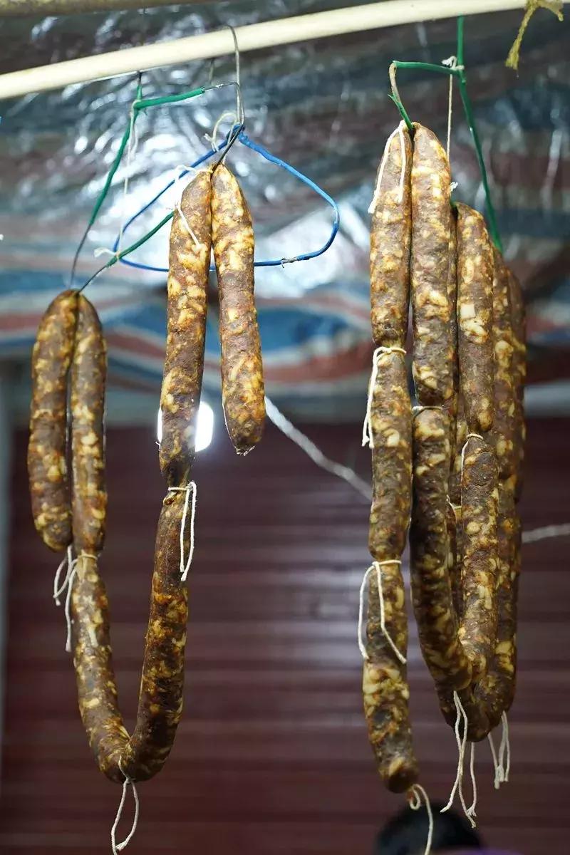 年味｜带上小拖车跟我走！这里买年货实惠好吃