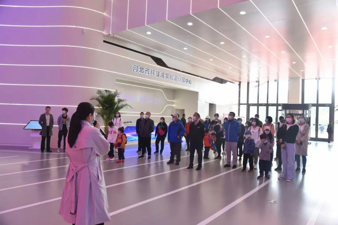 观展|当恒银期货的“金融大咖”们遇见了一个“硬核河北”