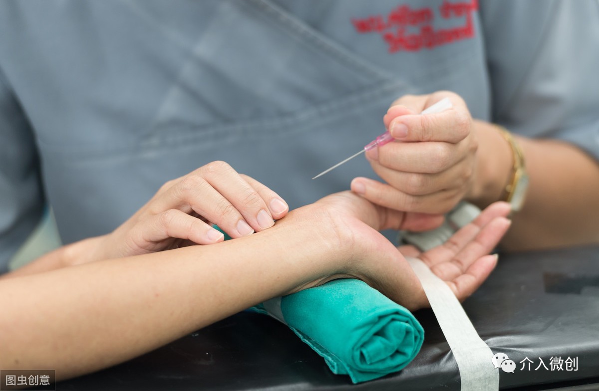 子宫肌瘤腺肌症老出血能动手术吗,子宫腺肌瘤介入栓塞后遗症