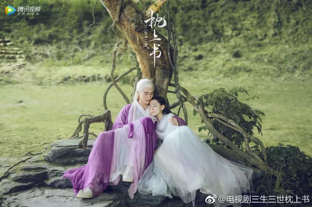 迪丽热巴颜值秒一众韩星,迪丽热巴颜值吊打