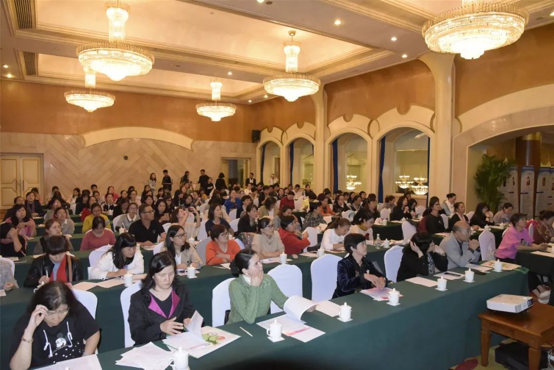 云南省医师协会妇科医师分会成功换届，周红林主任连任！