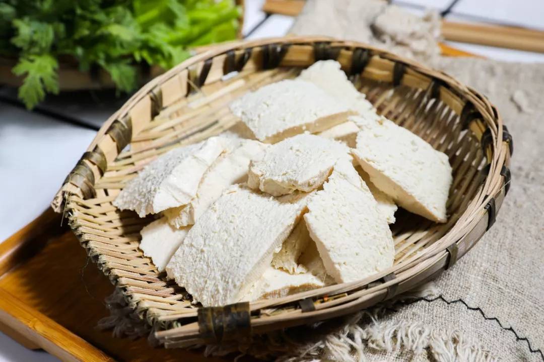 牛排与火锅完美结合，分分钟挑逗你的味蕾