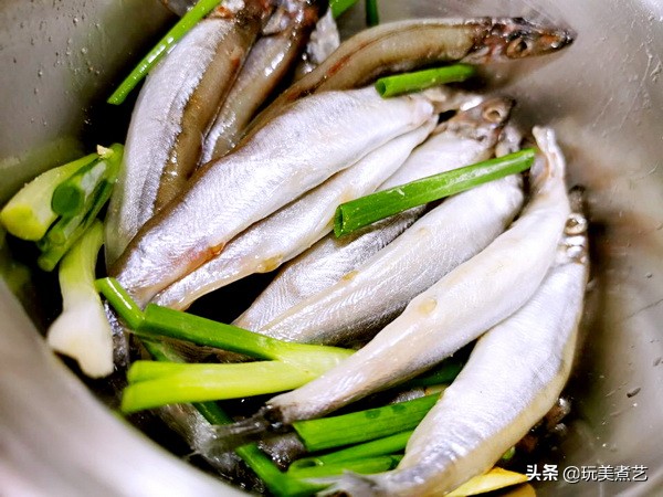 多春鱼的做法和配方,多春鱼怎么做最好吃最简单