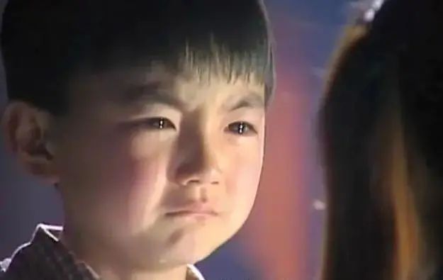 李瑞从小到大变化,李瑞成长史