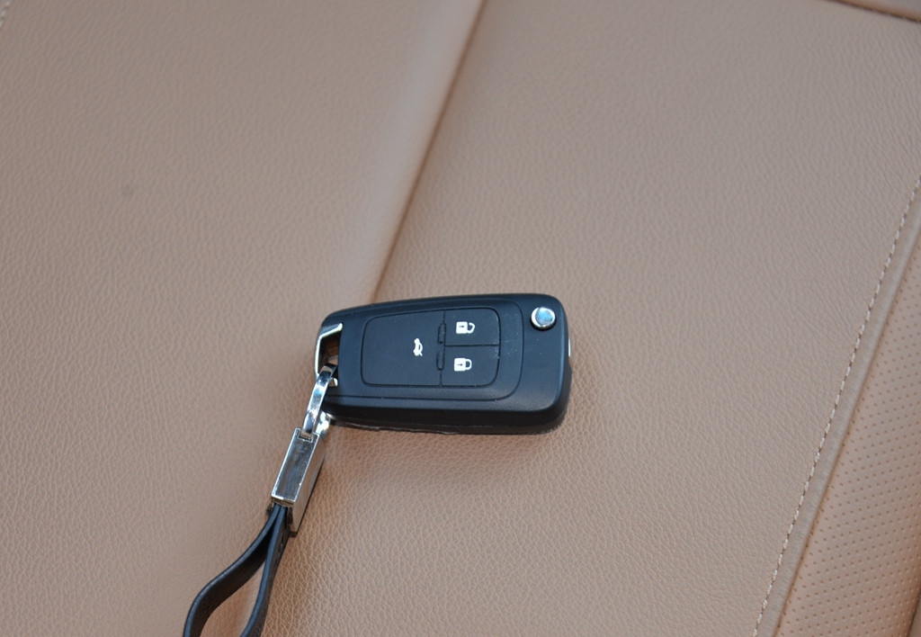 别克英朗8万8,英朗8万