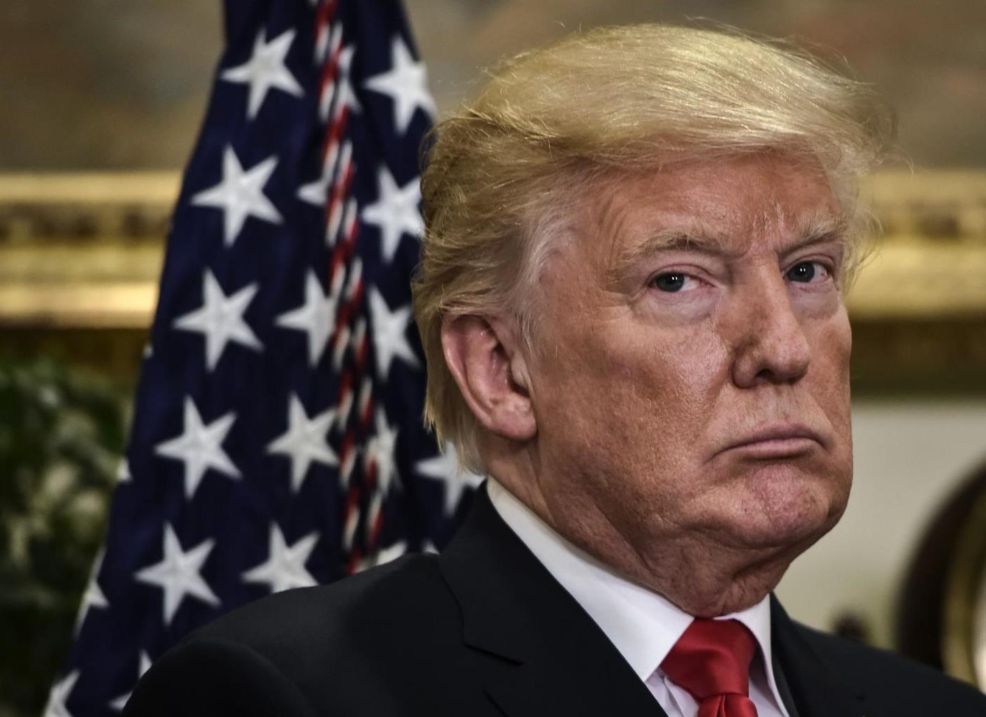 特朗普发推特羞辱马克龙，怒怼法国黑历史