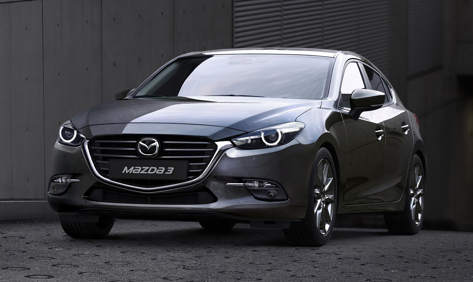 半年的车有必要换雨刮器,所有车型雨刮器更换方法