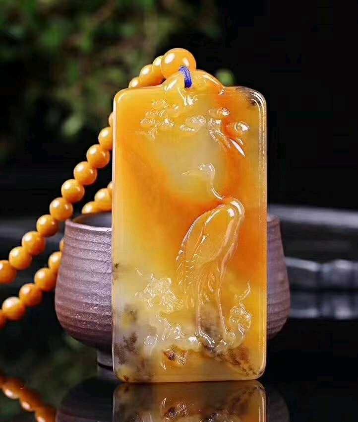 男士细手腕适合戴什么文玩,适合夏天佩戴的文玩男