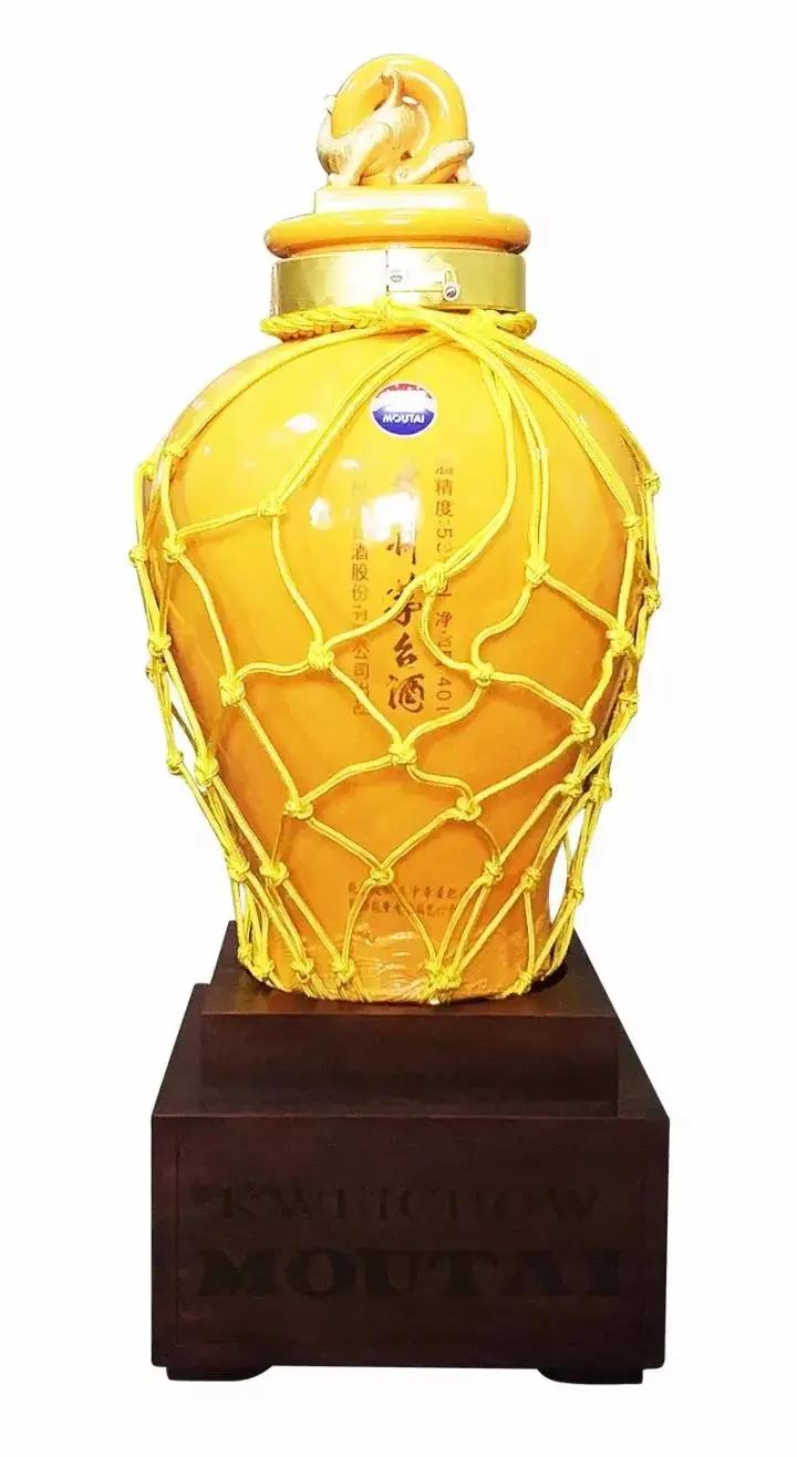 500ml的茅台酒有多少小杯,茅台酒最大容量大瓶装