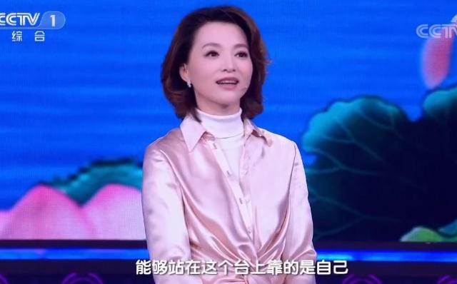 董卿带领龙洋上中国诗词大会,龙洋主持诗词大会董卿哪里去了