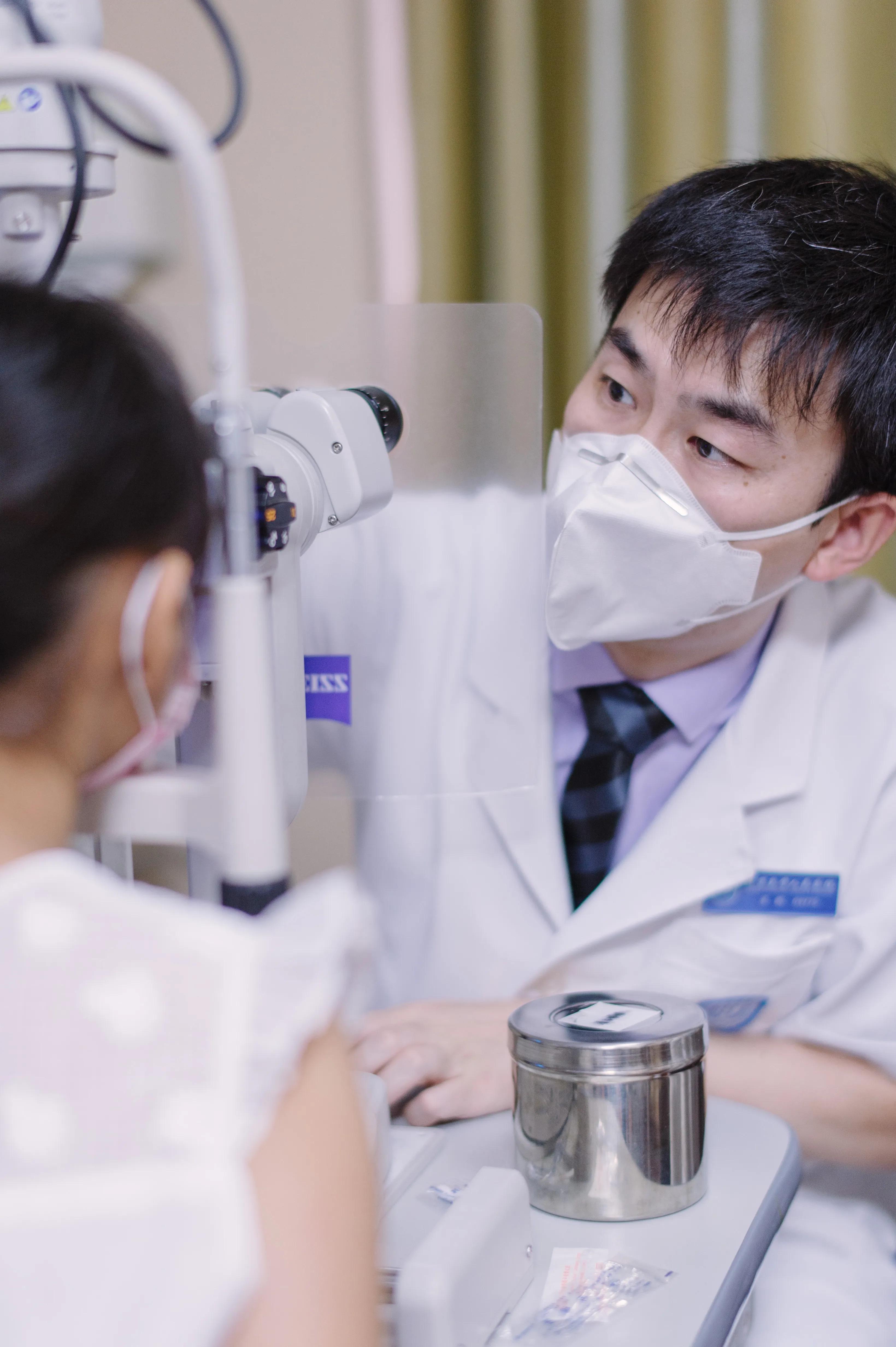 近视手术第二次安全吗,眼睛近视做哪种手术安全