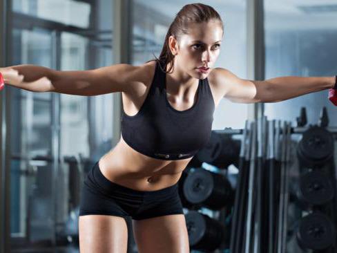 锻炼胸部的自制器材,胸部左右推胸练习