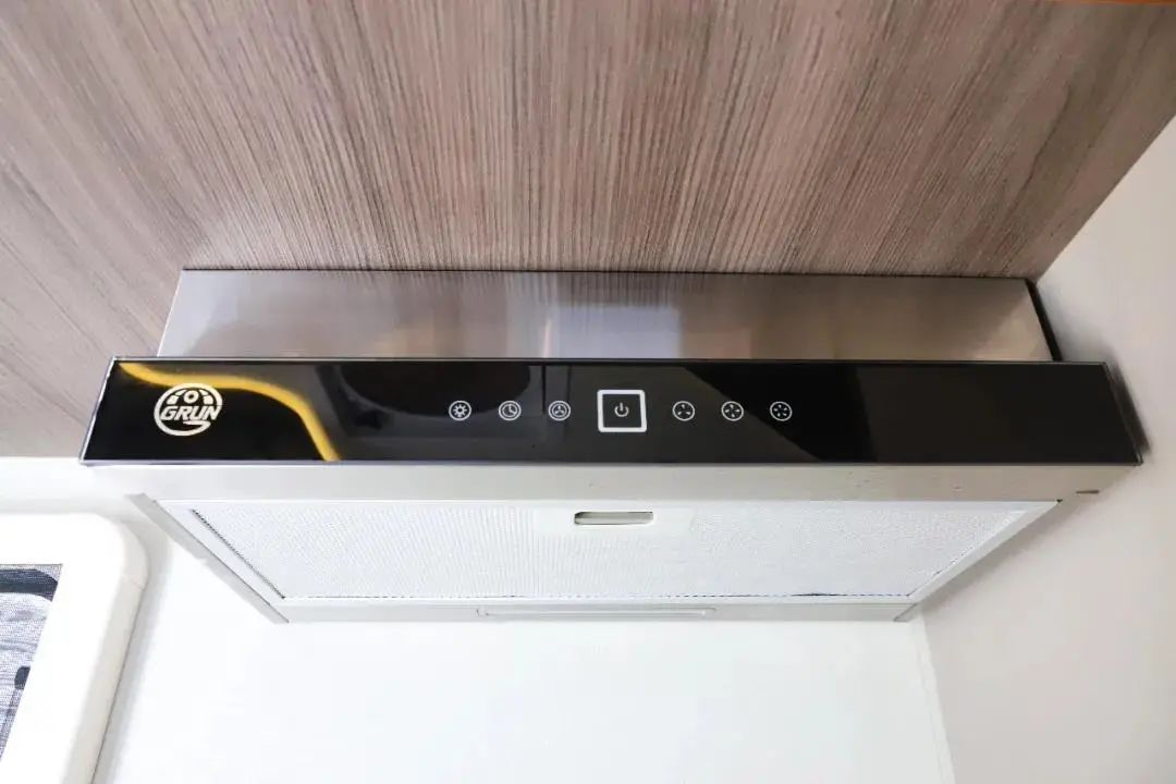 宇通c533旗舰探境版,2023款宇通c533旗舰版