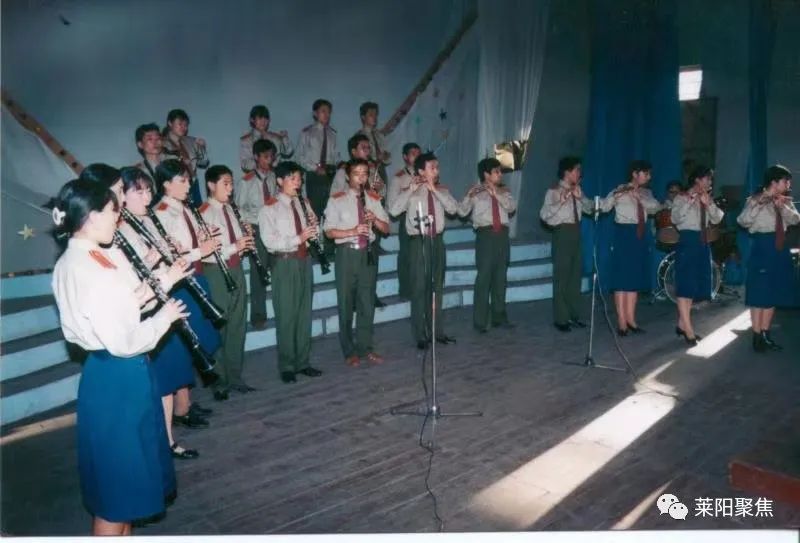莱绢那些年职工军乐团
