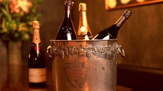 怎样才能买到一瓶靠谱的进口葡萄酒,请参照这一份避坑指南