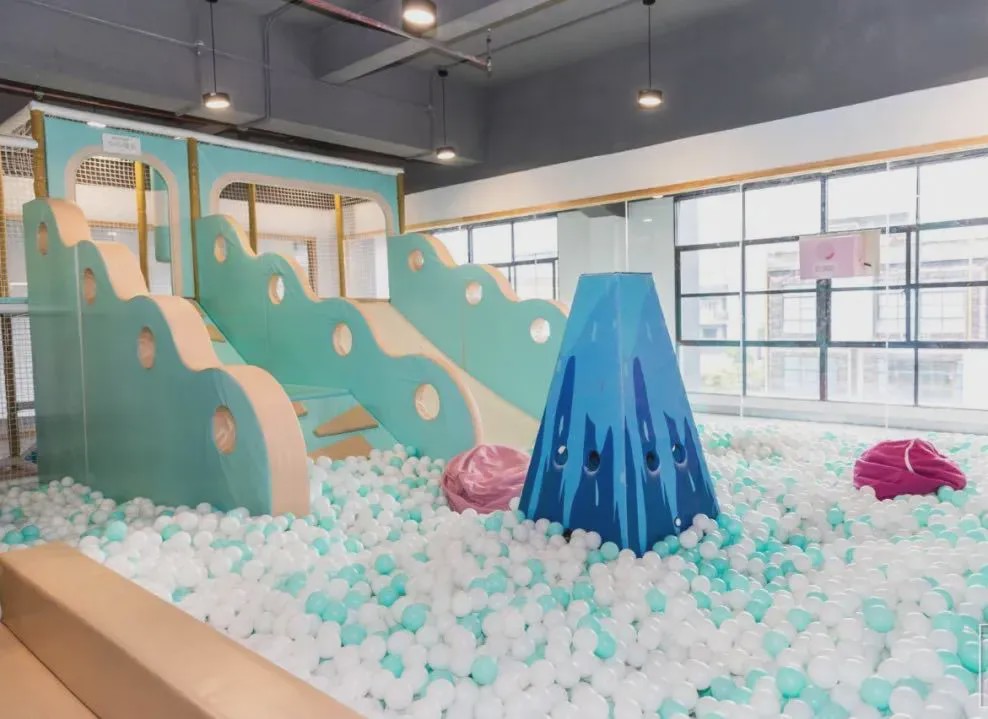 温柔五月，来东城与女神来一场“约惠”