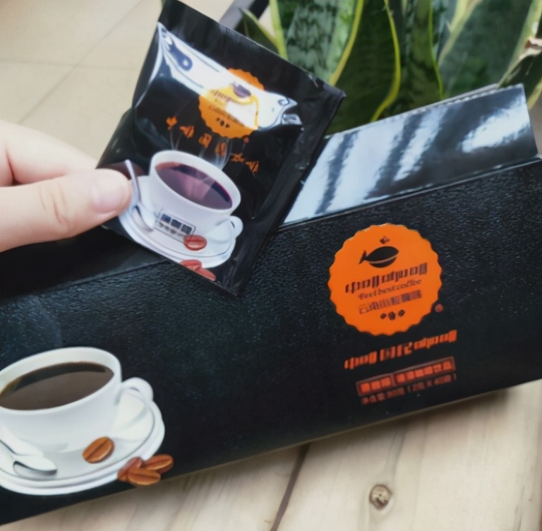 40岁女性眼袋越来越明显怎么办,40岁眼袋怎么消除小妙招