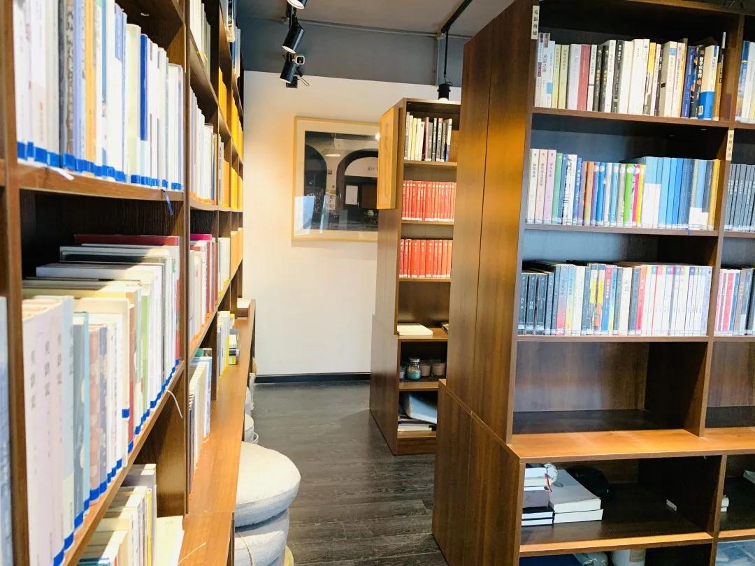 用阅读触摸成都|在成都不能错过的10家书店(下)