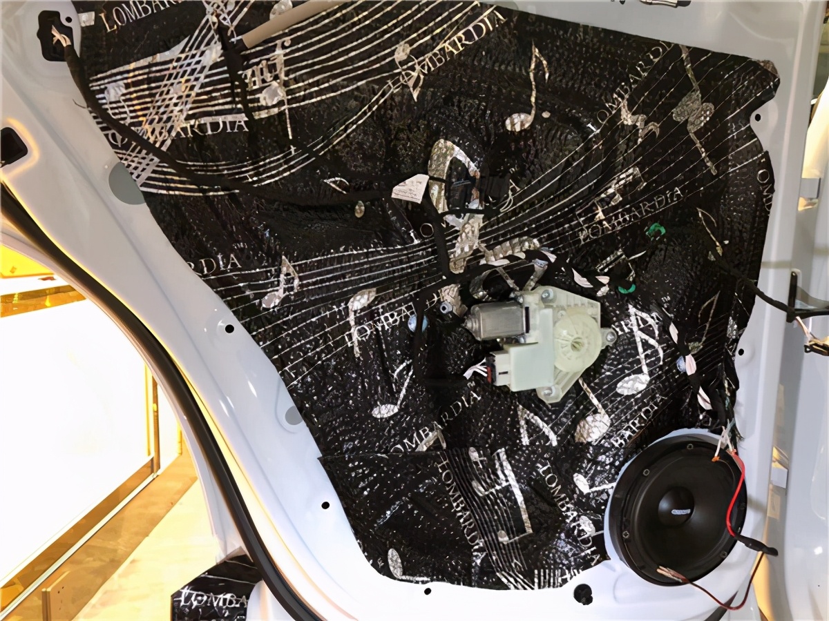 大众探岳原厂喇叭是多少瓦,探岳中置喇叭效果好吗