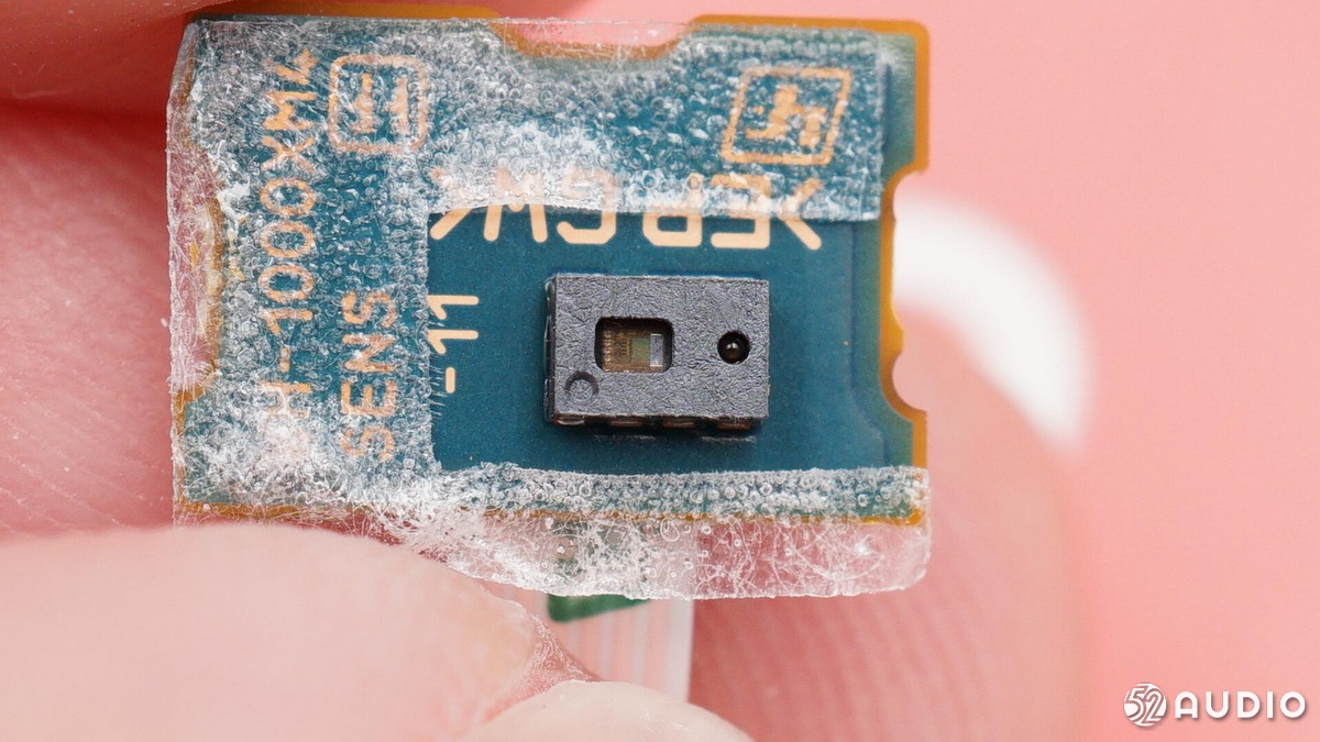 索尼耳机wh1000xm4拆卸视频,索尼wh-1000xm4全球购