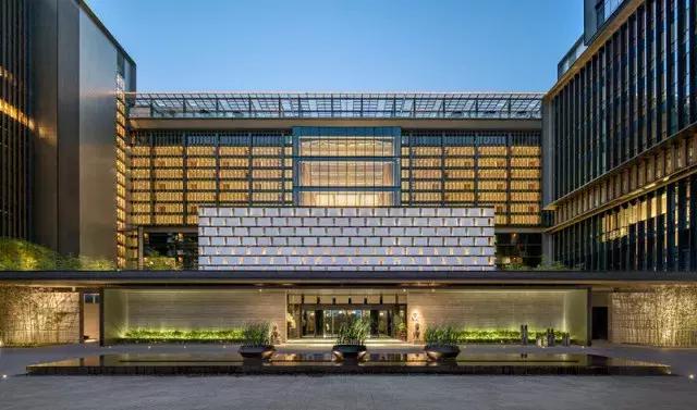 南京3000一晚酒店,南京300多住的酒店