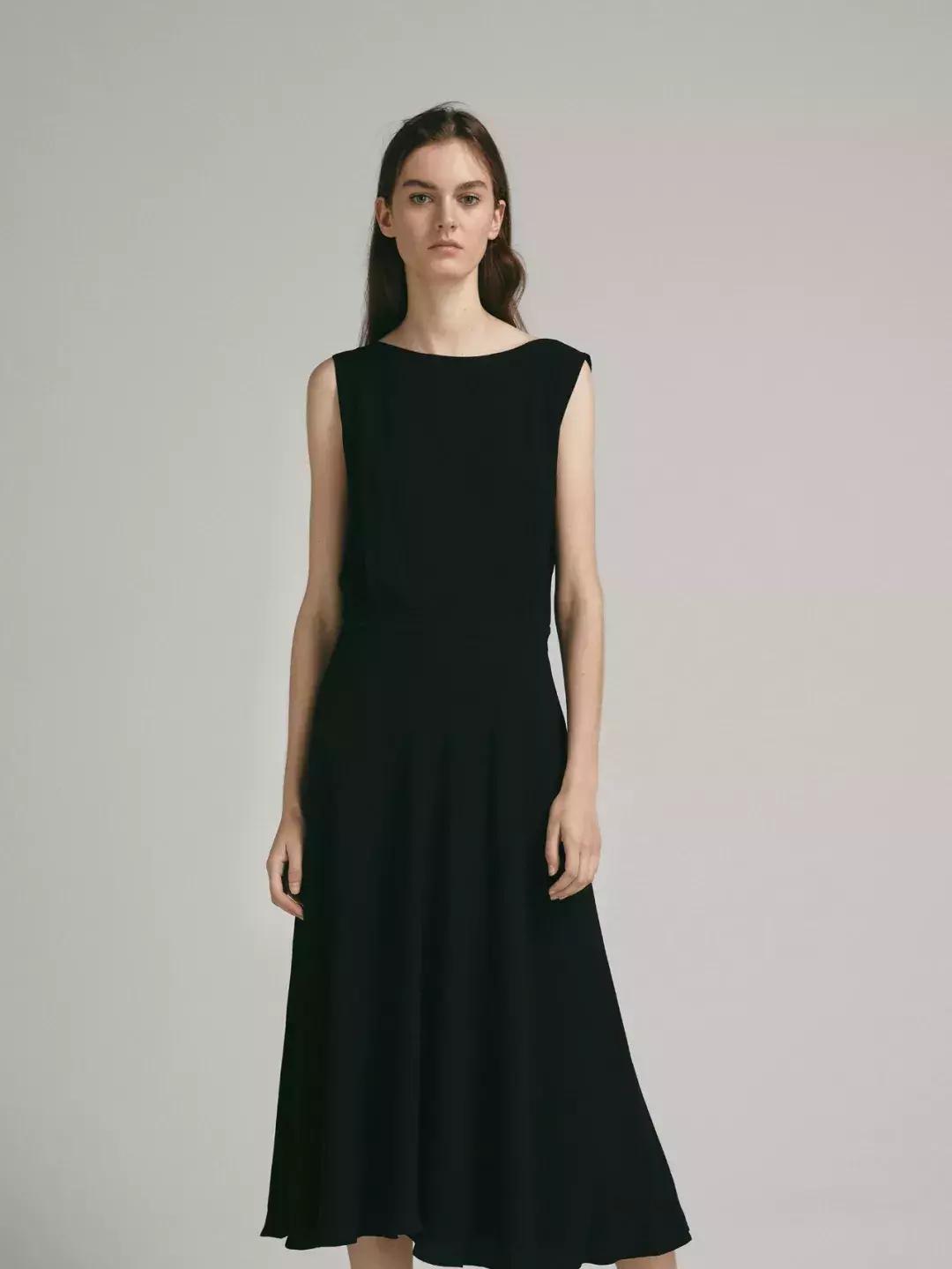 女律师正装应该穿什么,女律师怎么穿衣服