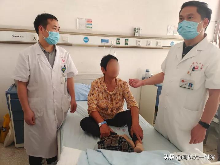 右眼角一直跳会是面肌痉挛吗,眼角抽动面肌痉挛可以自愈吗