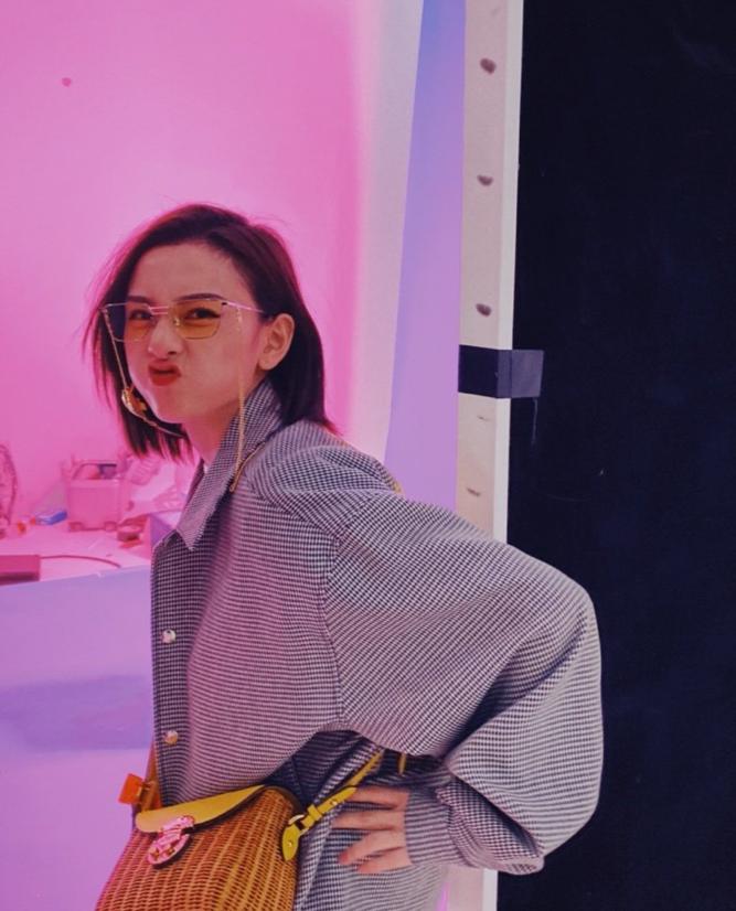 宋祖儿晒九宫格照片,宋祖儿生日九宫格