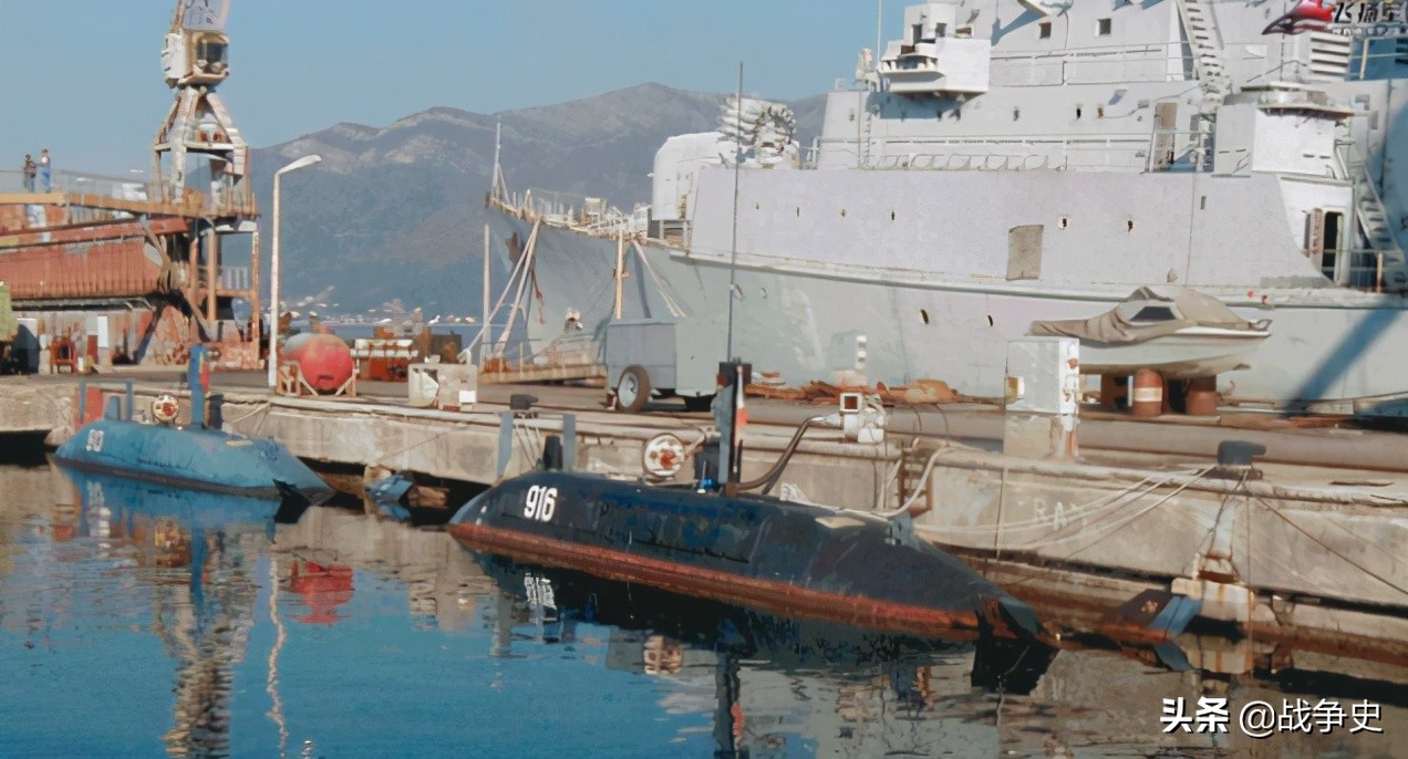 蛙人潜入海底军舰,最新潜艇真实事件