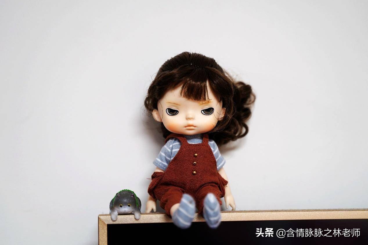 给女儿买60cm娃娃,给女儿买玩具芭比娃娃