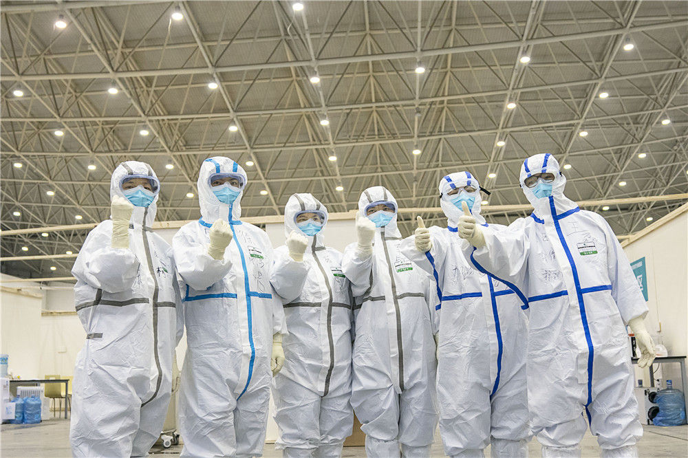 武汉经历磨难重获新生,武汉战疫中的坚守和奉献