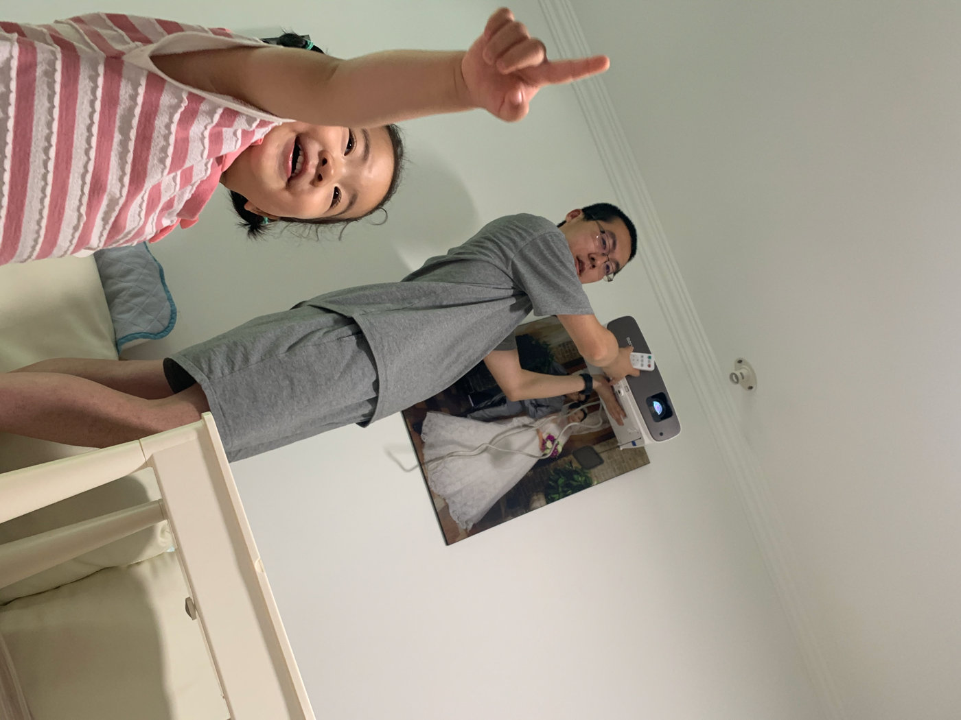 hdr和4k超清电视哪个好,4k电视投影效果怎么样