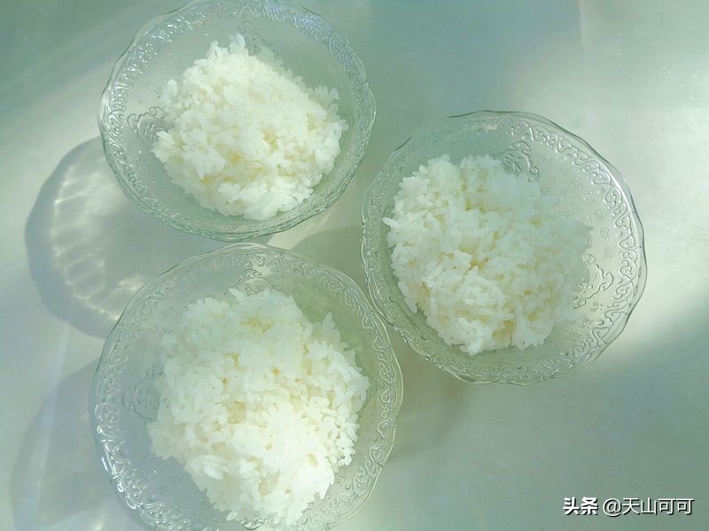 鍗堥鑲夌倴鐧借彍绮夋潯,鍗堥鐧借彍绮夋潯