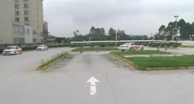 没有人能笑着离开,没有人能笑着离开系列