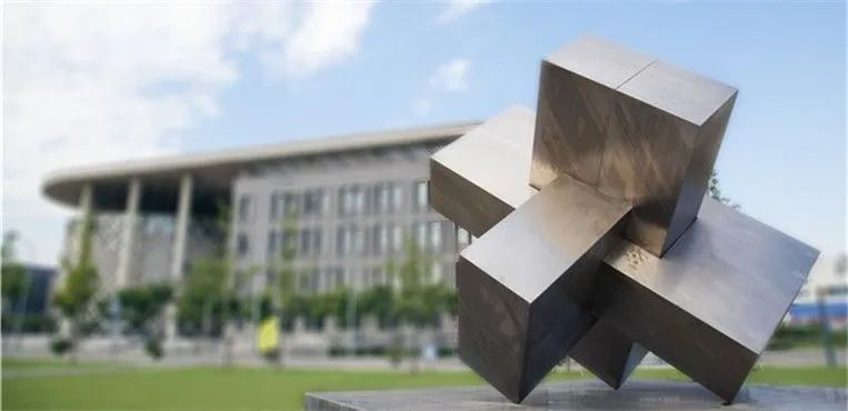 挑大学选专业推荐书目,北京建筑大学建筑专业排名