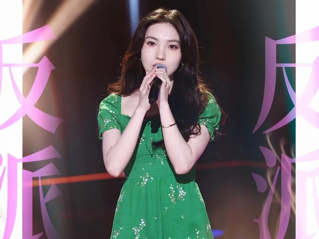 中国好声音2021张露馨pk曾溯恕,中国好声音2021曾朔硕盲选