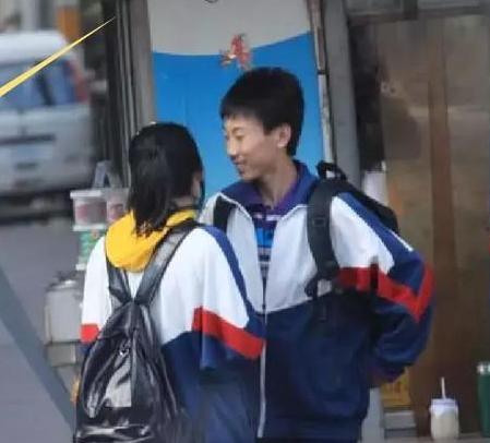 孩子有哪些表现要警惕了,孩子的哪些表现说明他早恋了