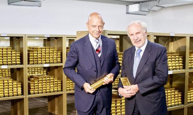 1300吨黄金流入美国了吗,1000吨黄金运到中国