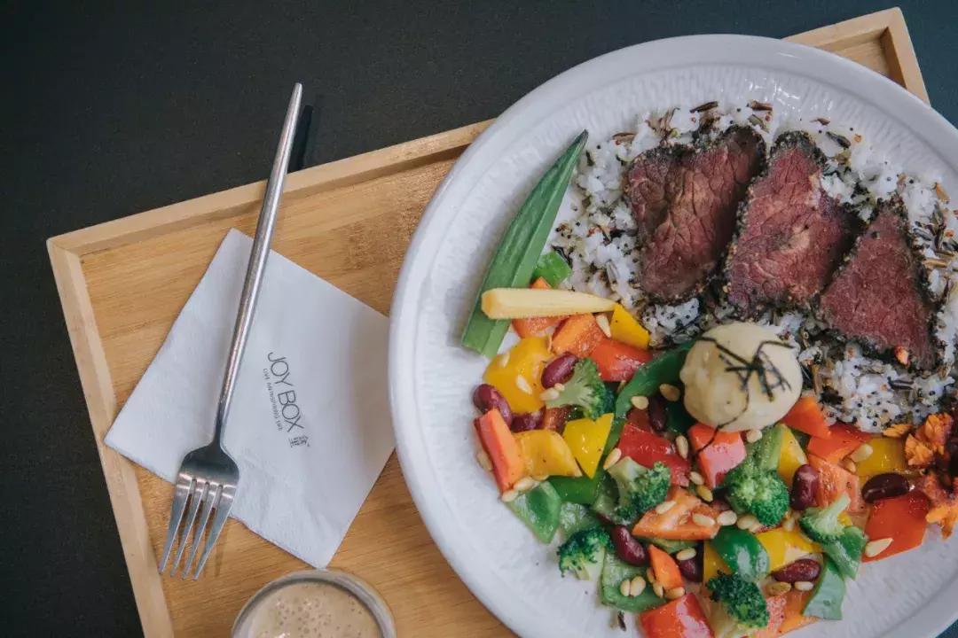 太原万象城推荐餐厅,joybox轻食餐厅