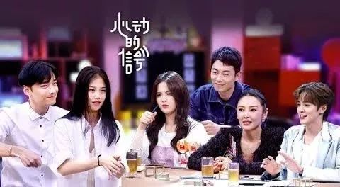 20岁杨超越一年收入,杨超越巅峰时期的收入