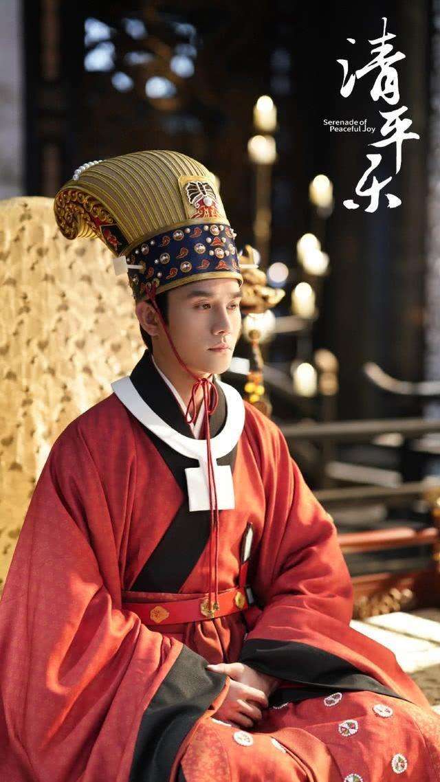 王凯为什么能稳坐正午阳光男主呀,从默默无闻到流量小生