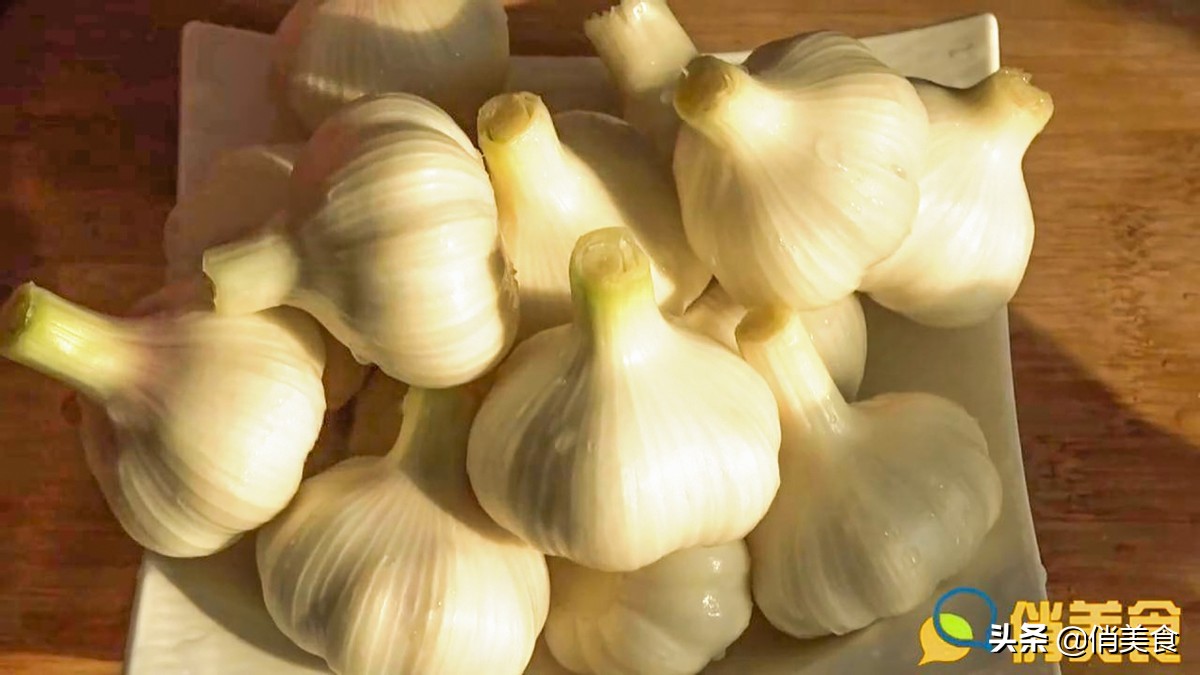 糖醋蒜的腌制方法最好吃,正宗糖醋蒜的腌制方法和配方