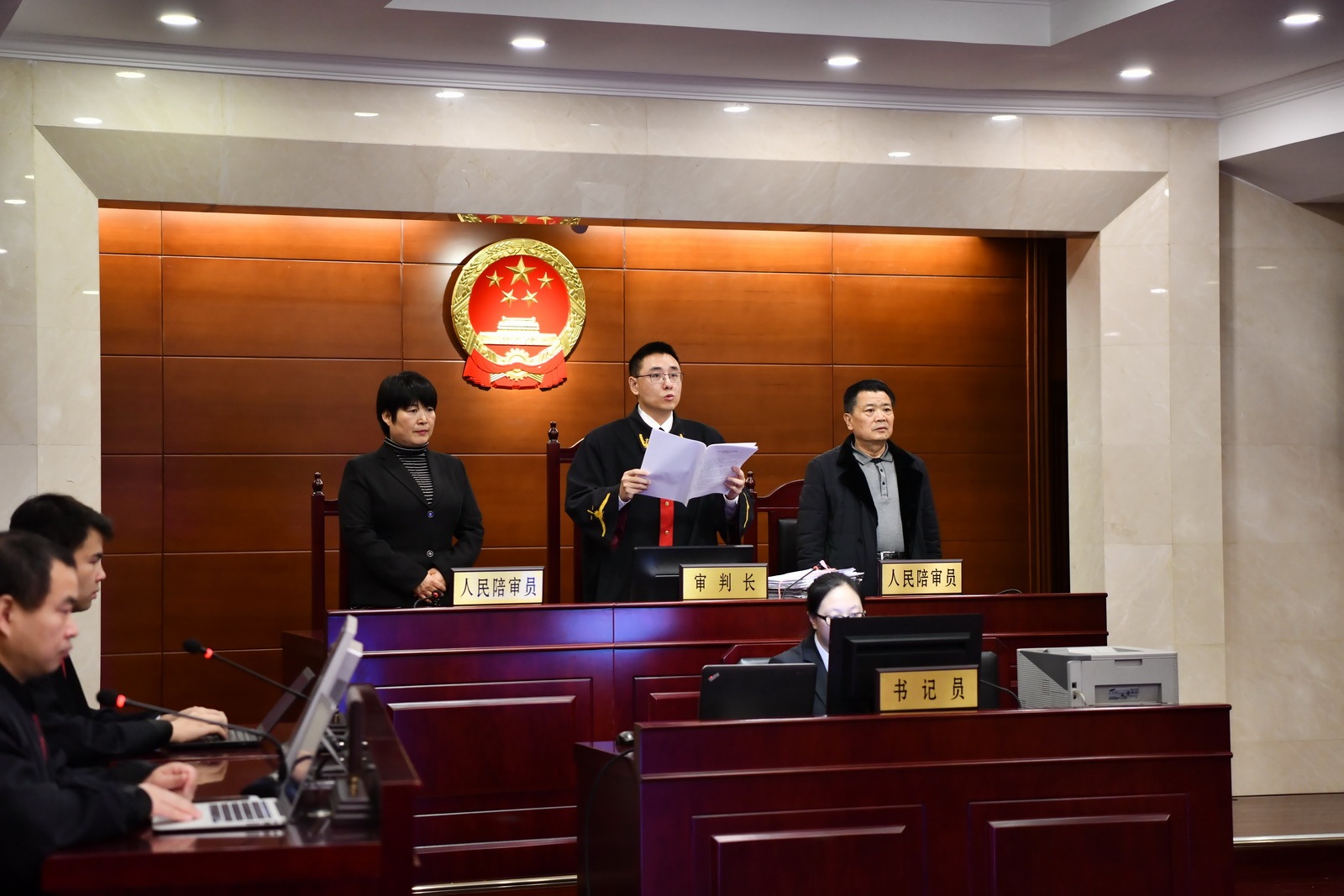 全国首例网络个人大病求助案一审宣判法院建议：健全规范加强自律完善资金监管使用