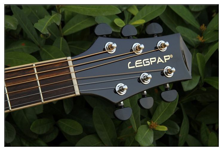 与其怒砸“烧火棍”，不如买一把品牌吉他