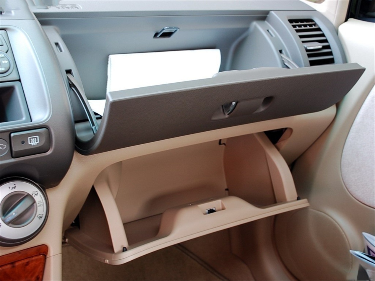 三厢飞度值得入手吗,1万2万多的飞度值得买吗