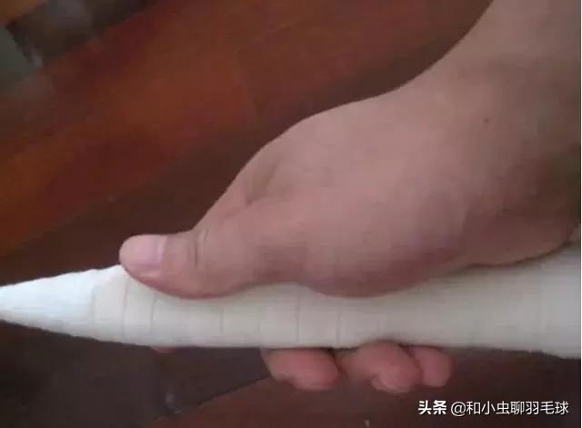 反手发小球的正确姿势,反手发小球别人推底线怎么办