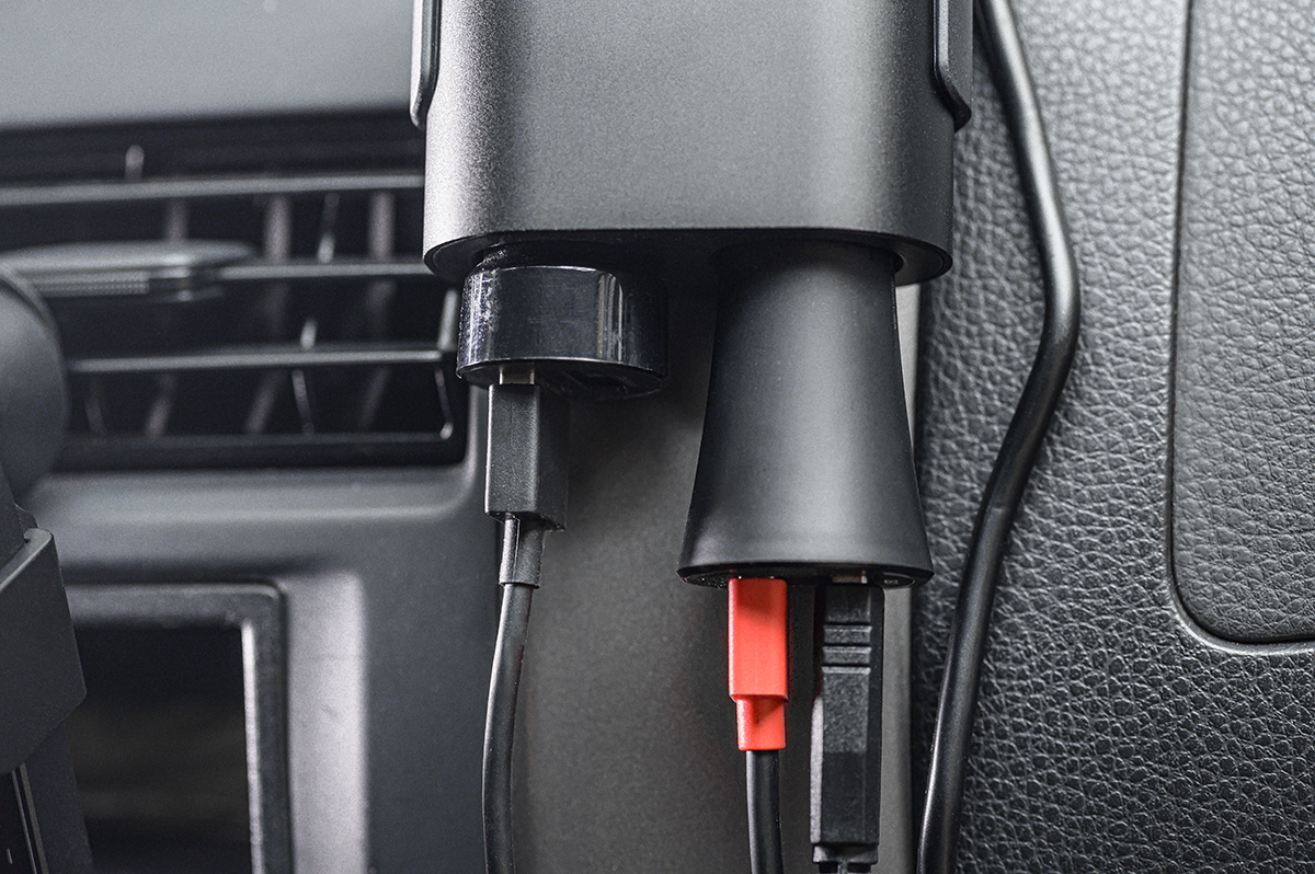 车载点烟插头改usb,倍思一拖三车载点烟器